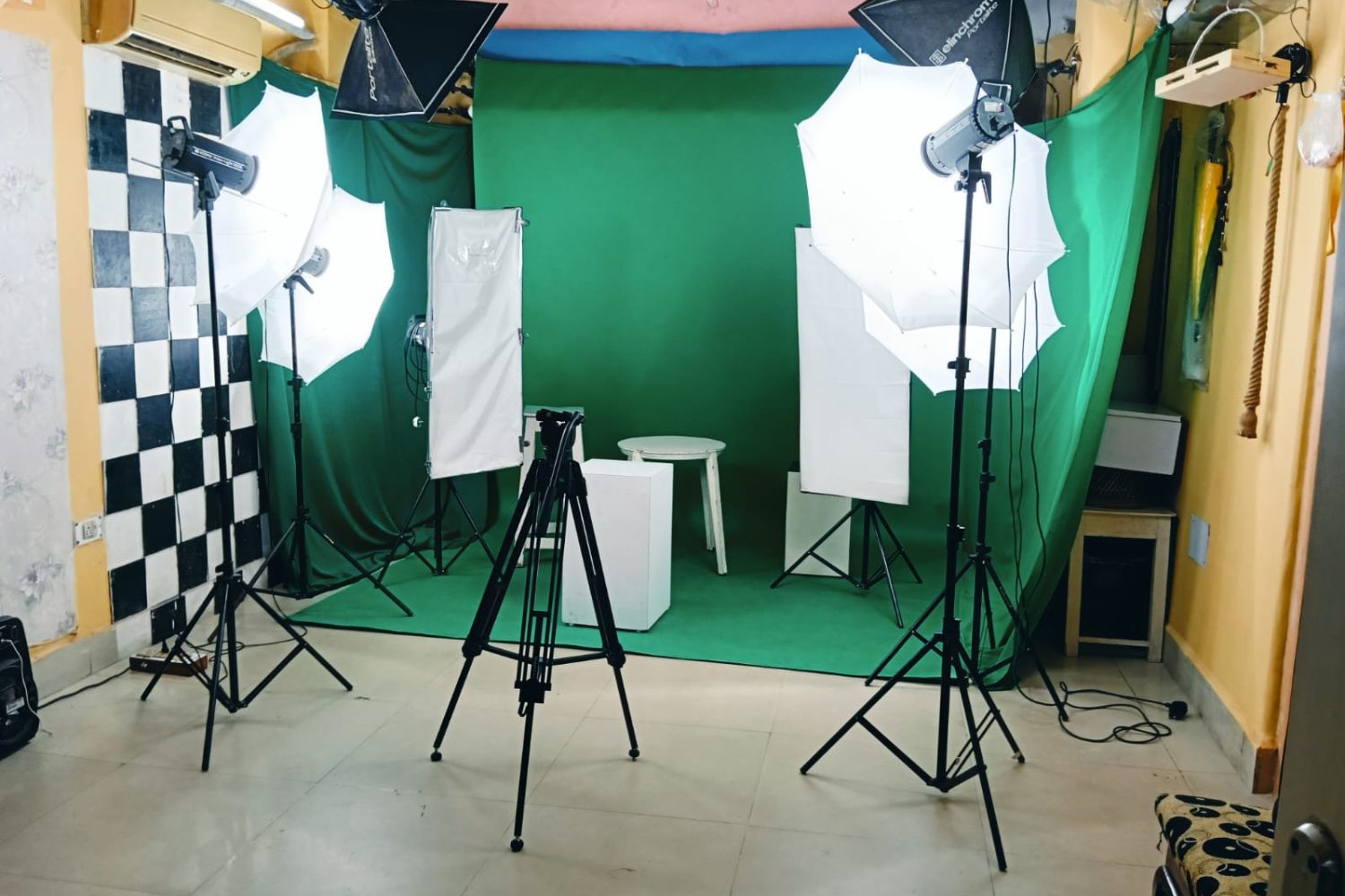 Photo Studio In Kolkata 1 1